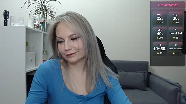 Sunny bunny6 online show from 02/10/25, 03:32