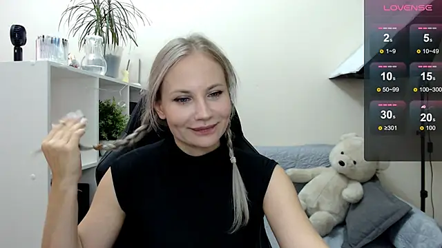 Sunny bunny6 online show from 09/26/25, 05:33