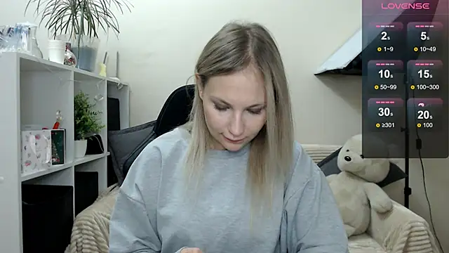 Sunny bunny6 online show from 11/28/25, 03:42