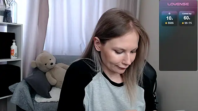 Sunny bunny6 online show from 04/01/26, 05:30