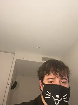 Snapshot of Your_femboy24 chatting on 01/22/25, 08:17 Your femboy24 online show from 01/22/25, 08:17