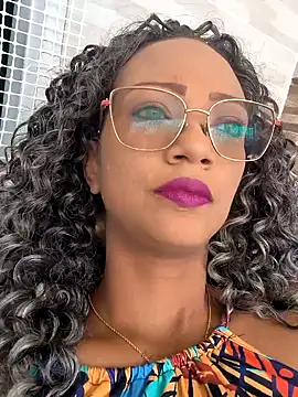 Snapshot of Amaliu_ chatting on 02/19/25, 03:16 Amaliu online show from 02/19/25, 03:16