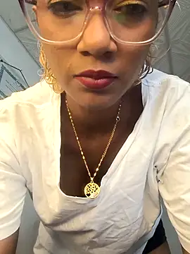 Amaliu  online show from 02/14/26, 02:03