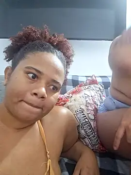 Snapshot of DANIELA_MICHEL chatting on 12/03/25, 09:57 DANIELA MICHEL online show from 12/03/25, 09:57