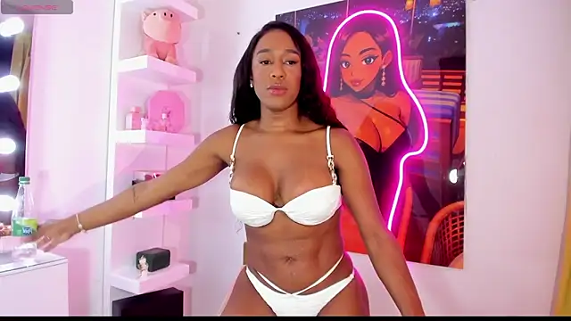 Snapshot of vioolettss chatting on 02/11/26, 02:05 vioolettss online show from 02/11/26, 02:05