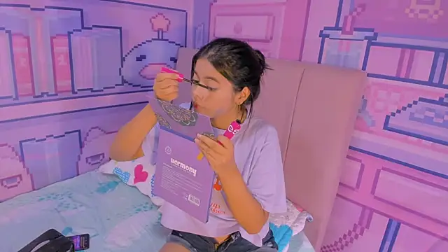  18alice online show from 03/08/25, 03:06