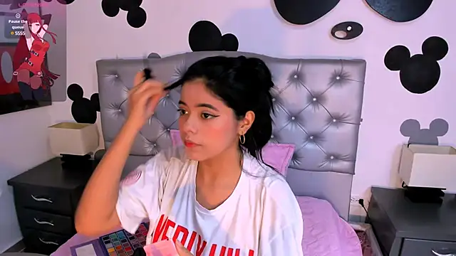  18alice online show from 03/16/25, 03:58