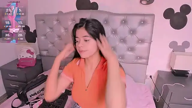  18alice online show from 03/23/25, 02:59