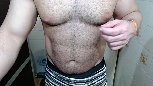 Snapshot of Cauan-t chatting on 12/07/24, 01:14 Cauan-t online show from 12/07/24, 01:14