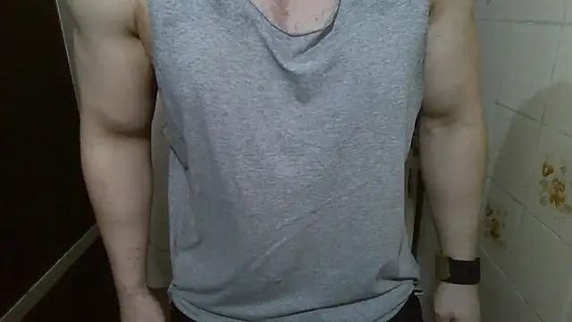 Snapshot of Cauan-t chatting on 11/28/25, 12:57 Cauan-t online show from 11/28/25, 12:57