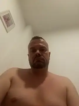 mikaaaaase online show from 04/25/26, 08:17