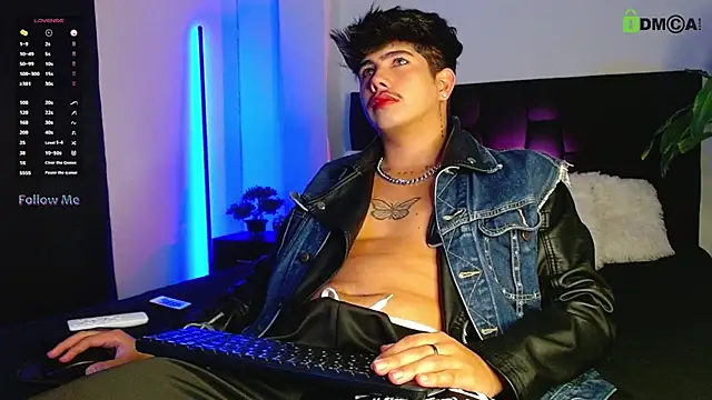 LyleBennett  online show from 09/21/25, 12:29