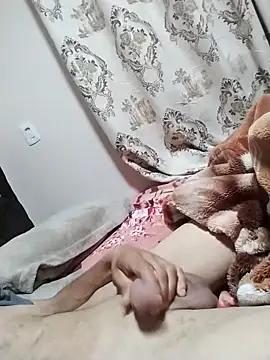 uelytom online show from 12/03/25, 09:40