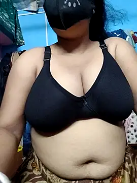 BERRY 00 online show from 09/29/25, 09:25