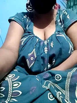 BERRY 00 online show from 01/12/26, 05:51