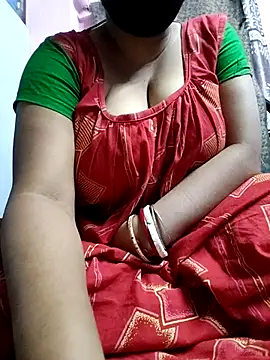 BERRY 00 online show from 02/09/26, 10:30