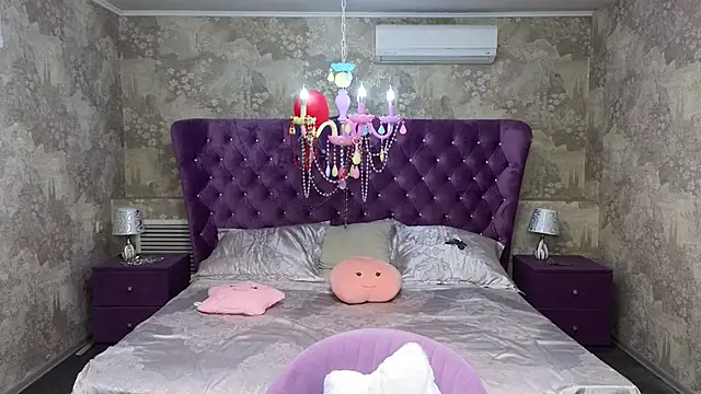 Nika Kitten online show from 03/04/25, 02:10