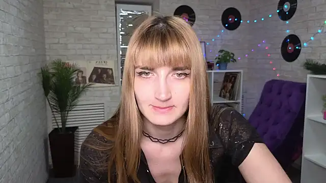 Nika Kitten online show from 03/12/25, 09:13