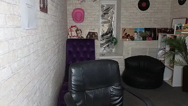 Nika Kitten online show from 02/25/26, 10:36