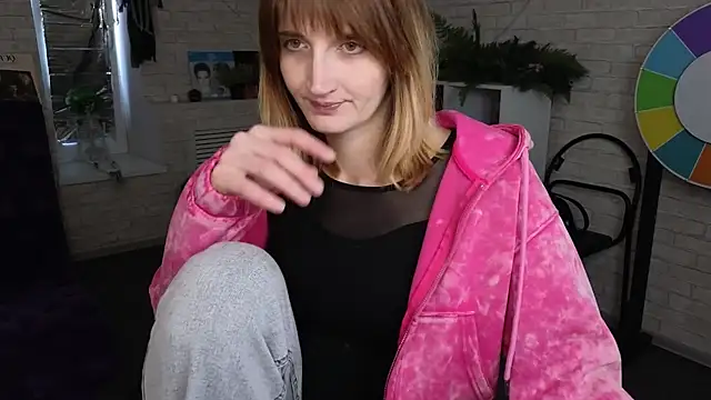 Nika Kitten online show from 03/18/26, 10:07