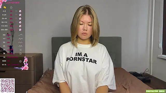 Snapshot of jettamona chatting on 09/30/25, 04:06 jettamona online show from 09/30/25, 04:06