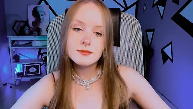 VivienLeeigh online show from 10/04/25, 09:40