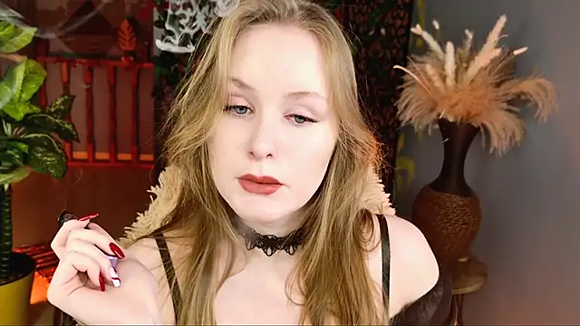 Snapshot of VivienLeeigh chatting on 04/22/26, 04:59 VivienLeeigh online show from 04/22/26, 04:59