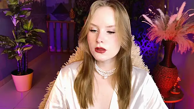 Snapshot of VivienLeeigh chatting on 05/12/26, 05:26 VivienLeeigh online show from 05/12/26, 05:26