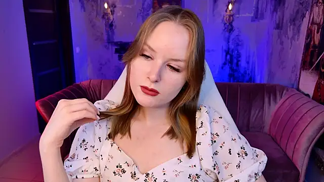 Snapshot of VivienLeeigh chatting on 05/30/26, 05:37 VivienLeeigh online show from 05/30/26, 05:37