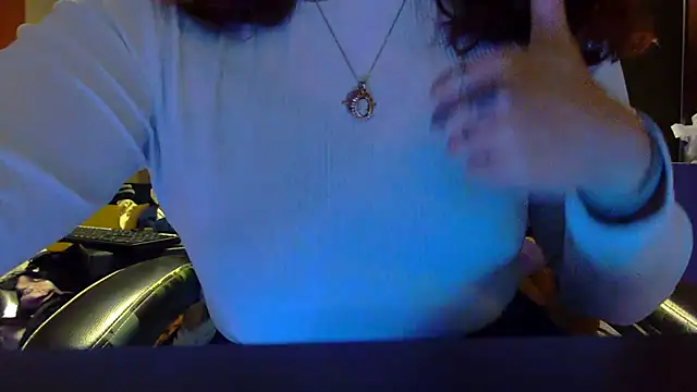 Snapshot of Psychosweety chatting on 09/24/25, 07:17 Psychosweety online show from 09/24/25, 07:17