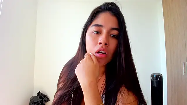 AriaMontgomery online show from 01/18/26, 04:33