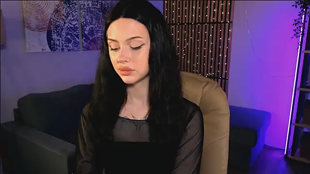 Snapshot of StellaryShy chatting on 12/23/24, 03:44 StellaryShy online show from 12/23/24, 03:44