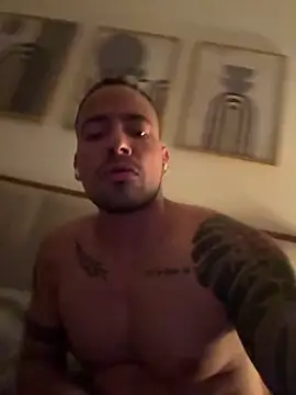 Kaueleon online show from 03/16/25, 08:10