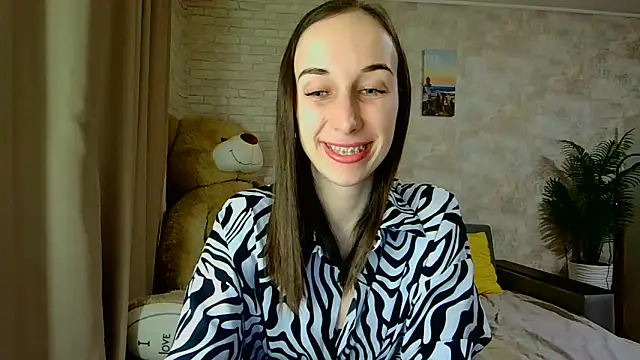 Anika bloom online show from 02/16/26, 07:43