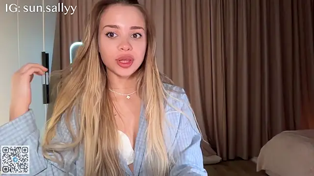 Snapshot of sunsally chatting on 04/18/26, 07:07 sunsally online show from 04/18/26, 07:07