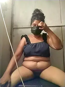 Snapshot of SL-WASI chatting on 03/08/25, 12:52 SL-WASI online show from 03/08/25, 12:52