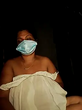 Snapshot of SL-WASI chatting on 10/11/25, 06:50 SL-WASI online show from 10/11/25, 06:50