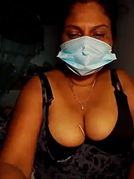 Snapshot of SL-WASI chatting on 11/08/25, 07:41 SL-WASI online show from 11/08/25, 07:41