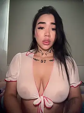 Snapshot of Nickiiiii chatting on 09/12/25, 08:42 Nickiiiii online show from 09/12/25, 08:42