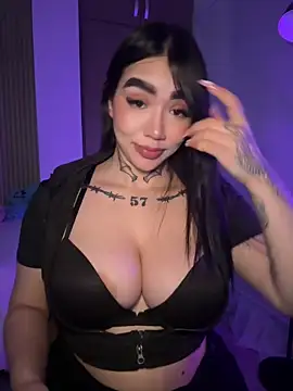 Nickiiiii online show from 03/14/26, 07:58