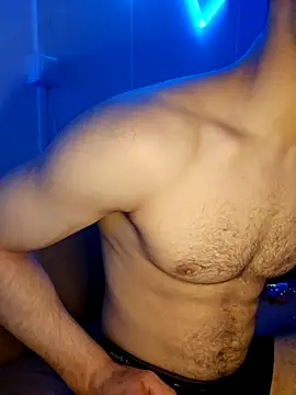 Snapshot of Amir334_ chatting on 11/30/25, 12:42 Amir334 online show from 11/30/25, 12:42