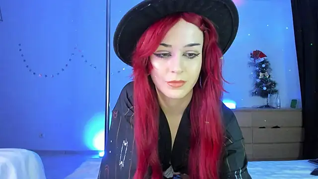 Snapshot of mollyposhh chatting on 01/06/25, 06:25 mollyposhh online show from 01/06/25, 06:25