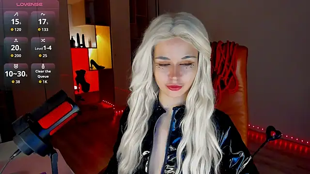 mollyposhh online show from 03/11/26, 06:03