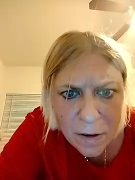 Snapshot of Playmate86 chatting on 12/03/24, 12:02 Playmate86 online show from 12/03/24, 12:02