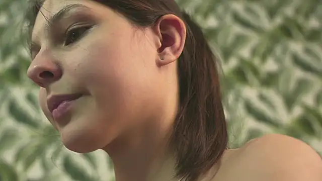 Snapshot of whisper_of_love chatting on 03/21/25, 05:11 whisper of love online show from 03/21/25, 05:11