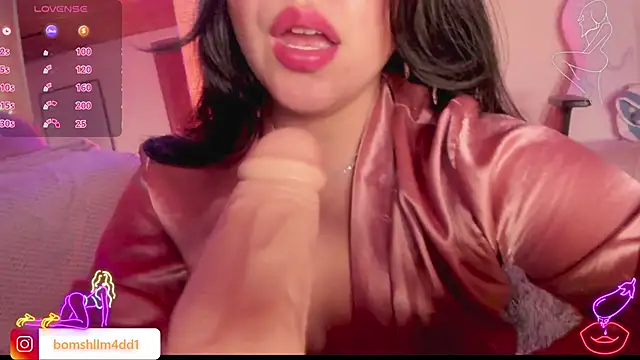 Snapshot of sunshine_maddy chatting on 01/17/25, 04:06 sunshine maddy online show from 01/17/25, 04:06