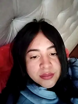 Snapshot of sunshine_maddy chatting on 01/17/25, 05:51 sunshine maddy online show from 01/17/25, 05:51