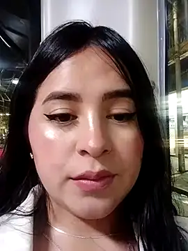 Snapshot of sunshine_maddy chatting on 01/19/25, 01:32 sunshine maddy online show from 01/19/25, 01:32