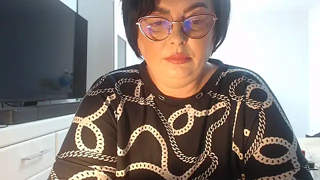 Amandamuller1982 online show from 05/12/26, 09:17