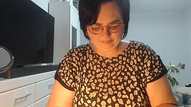 Amandamuller1982 online show from 05/31/26, 10:00
